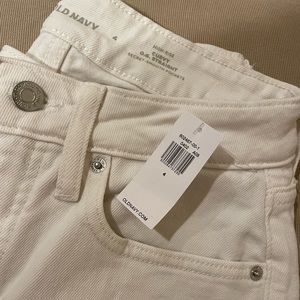 Old Navy NWT Size 4 OG Curvy Straight High Rise